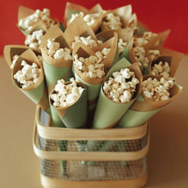 Read more about the article Elevate Your Snack Game with Custom Popcorn Cones Boxes”